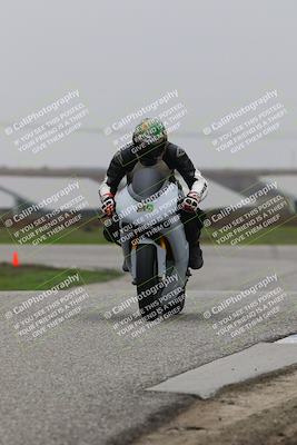 media/Nov-29-2025-TrackDaz (Sat) [[10ae2d9bce]]/C Group/Session 4 (Wheelie Bump)/